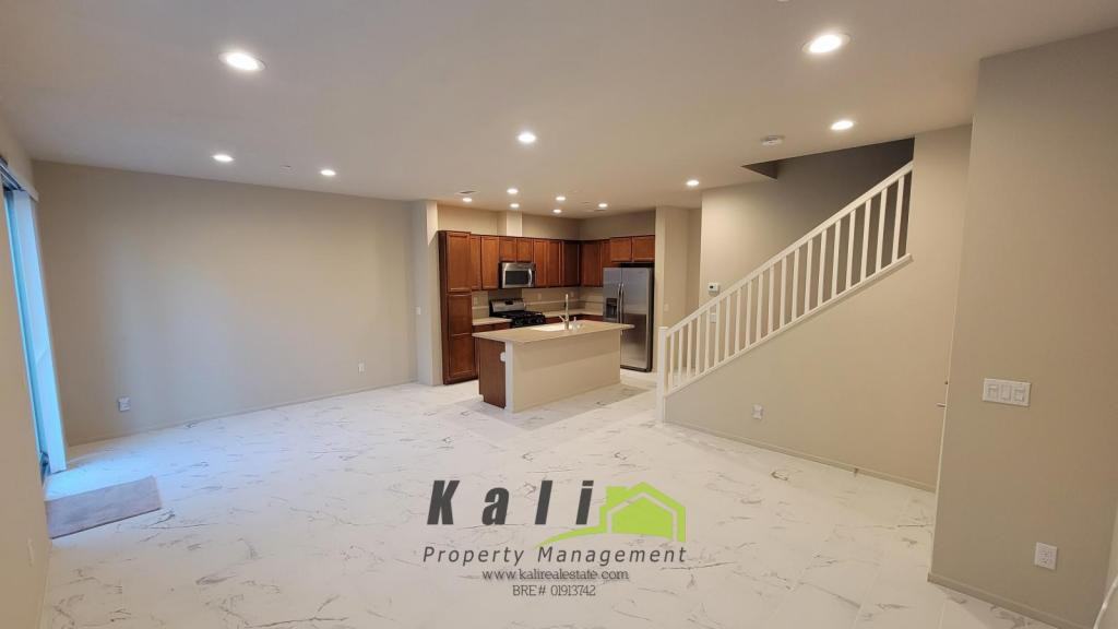 1361 Caminito Veranza - Photo 3 of 22