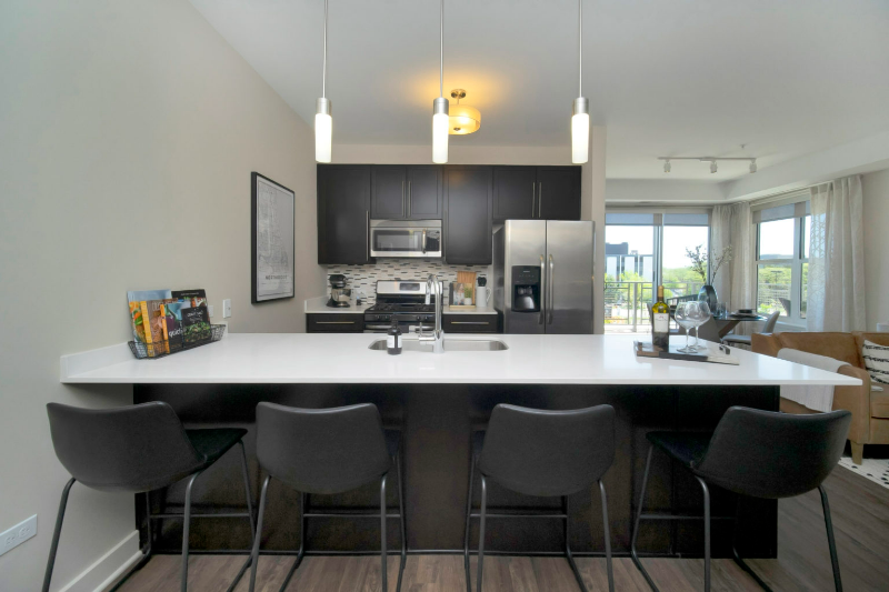 771 Skokie Blvd - Photo 2 of 36