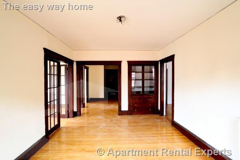 14 Centre St #8 - Photo 4 of 17