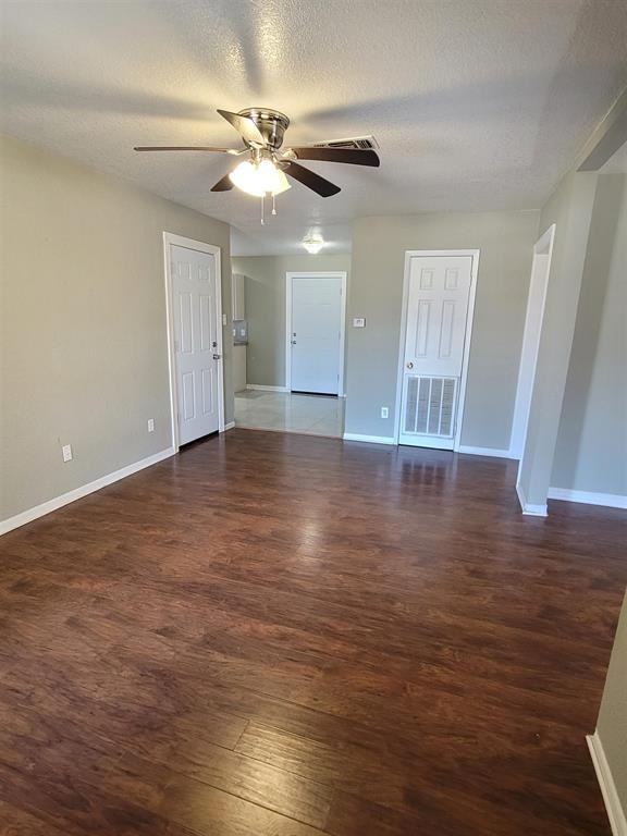 153 Briggs St - Photo 2 of 22