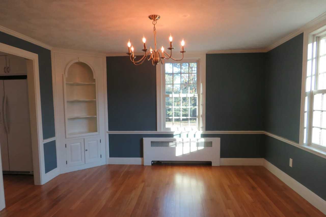 260 Porter St - Photo 3 of 15