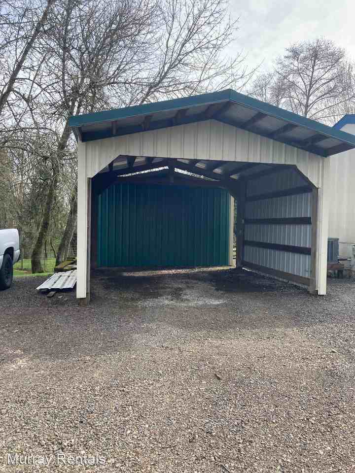 32748 32748 Boston - Photo 2 of 2