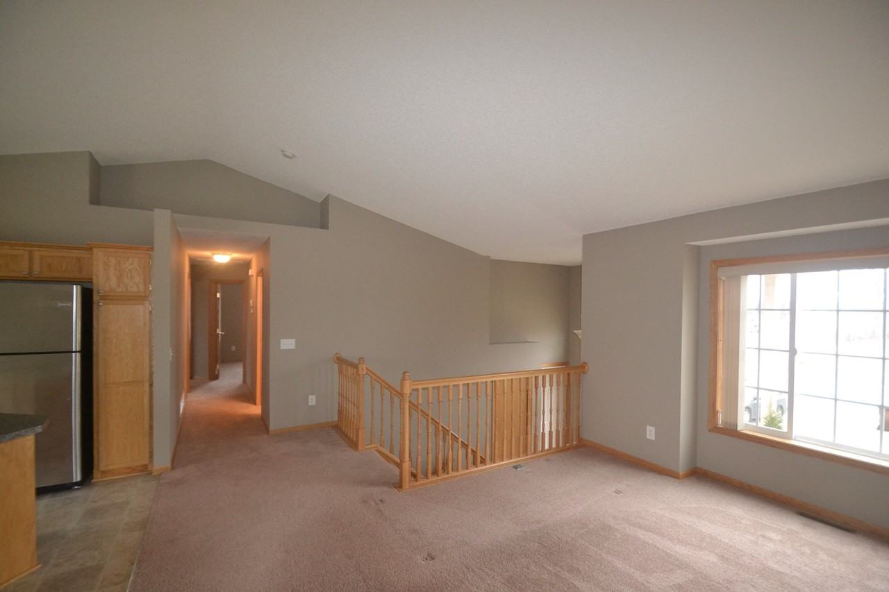 14260 183rd Ave NW - Photo 3 of 11