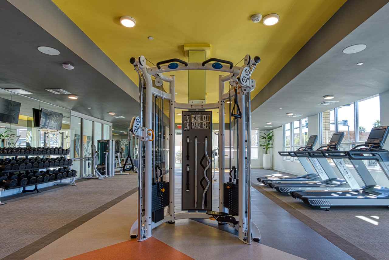 Lucent Scottsdale - Photo 3 of 38