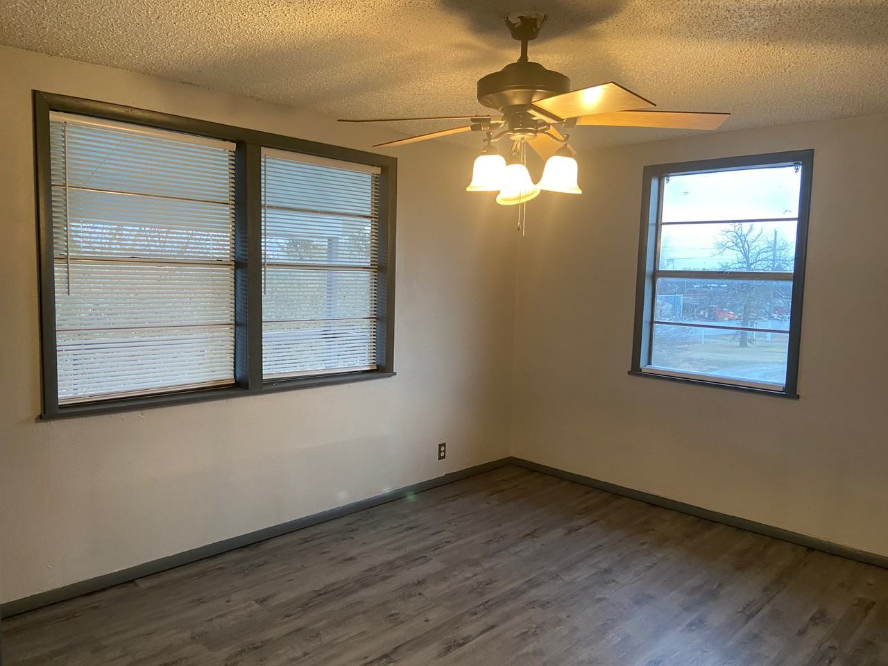 8428 S Highway 69 #1 - Photo 5 of 7
