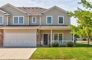 featured image of 946 Red Hawk Way Se