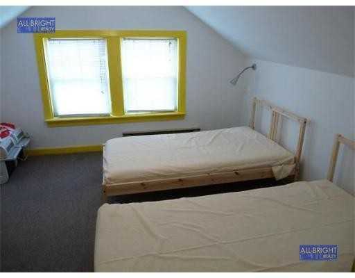 268 Melrose St - Photo 2 of 10