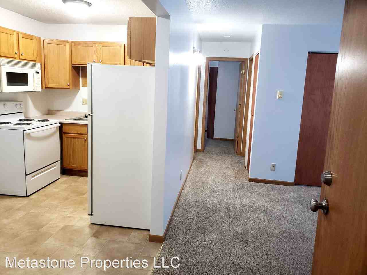 201 N Center Ave - Photo 2 of 9