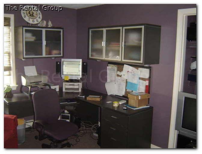 86 Sylvia St 1 - Photo 3 of 63