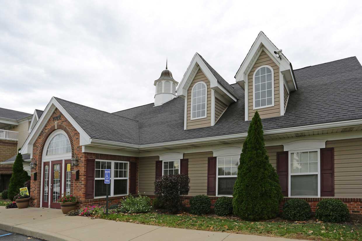 Gleneagles Apartments - Photo 7 of 33