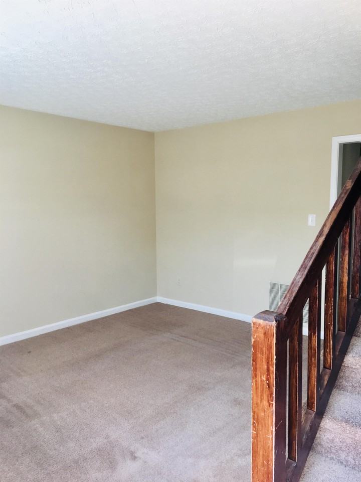 107 Jefferson Ridge Rd #107 - Photo 3 of 14