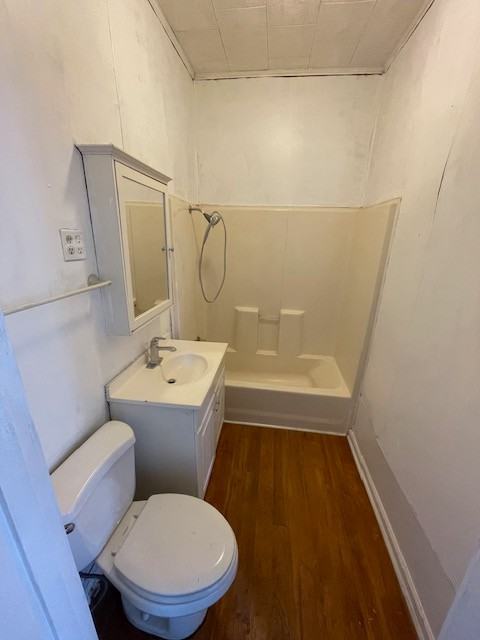 108 W 17th St #1 - Photo 6 of 10