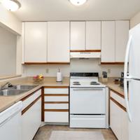 featured image of 865 Lucas St