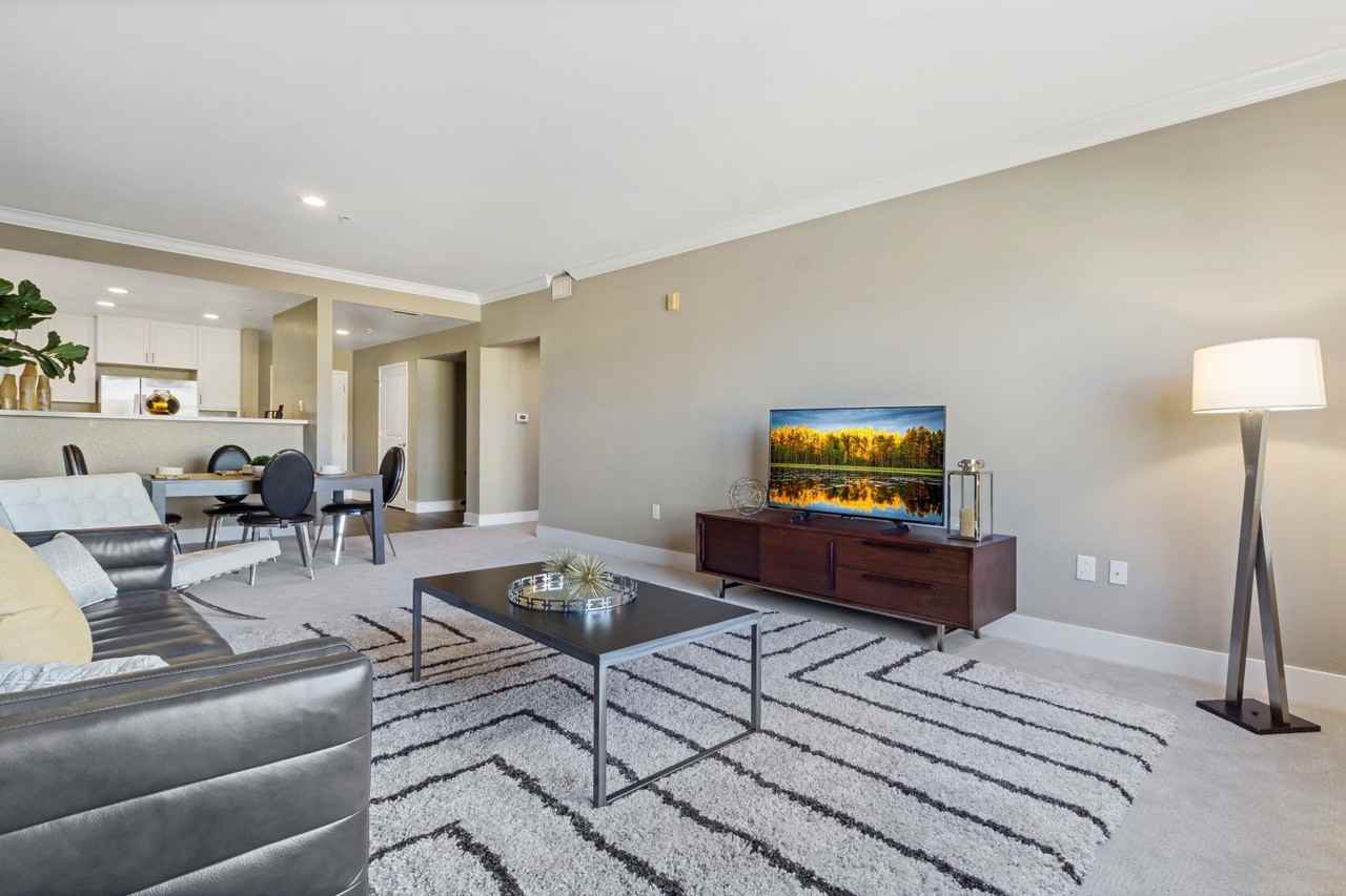 Santana Row - Photo 6 of 20