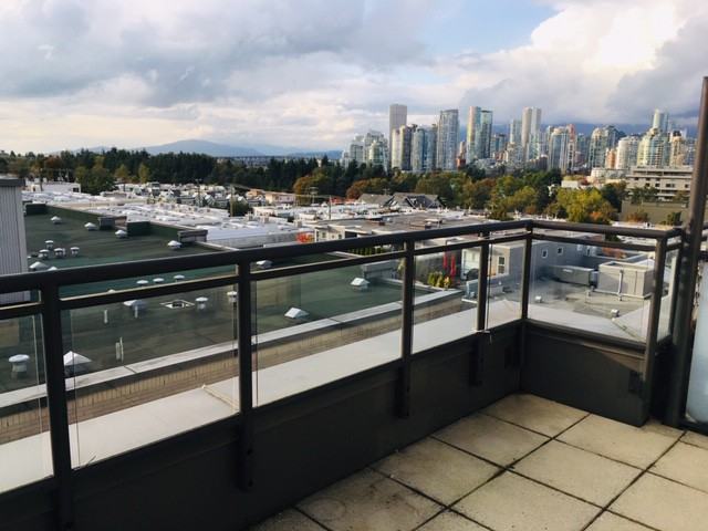 The Monterey - Photo 3 of 10