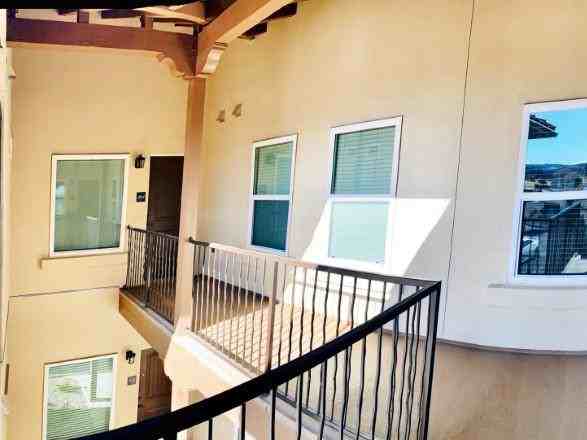 780 W Cherry Ln - Photo 2 of 18