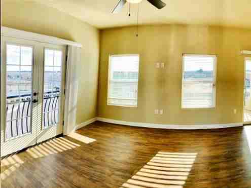 780 W Cherry Ln - Photo 3 of 18