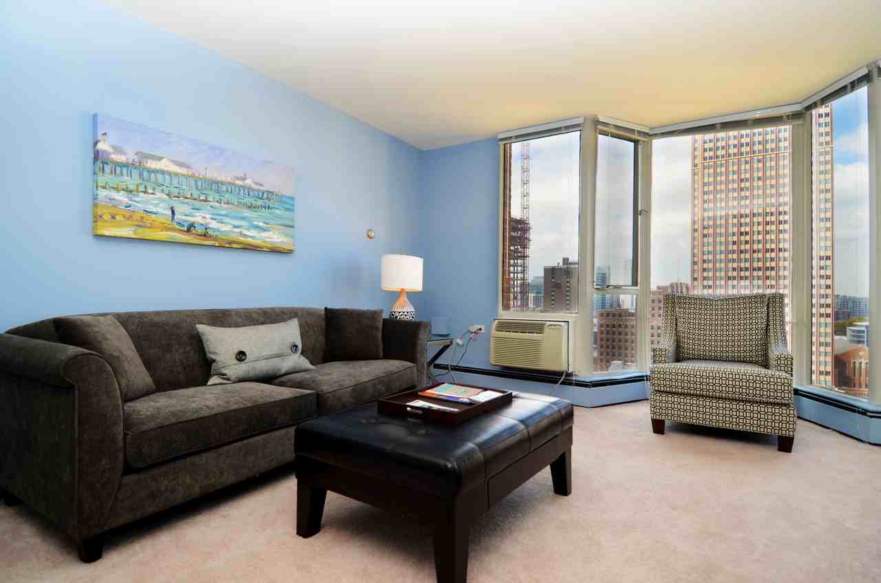 55 W Chestnut St - Photo 2 of 6