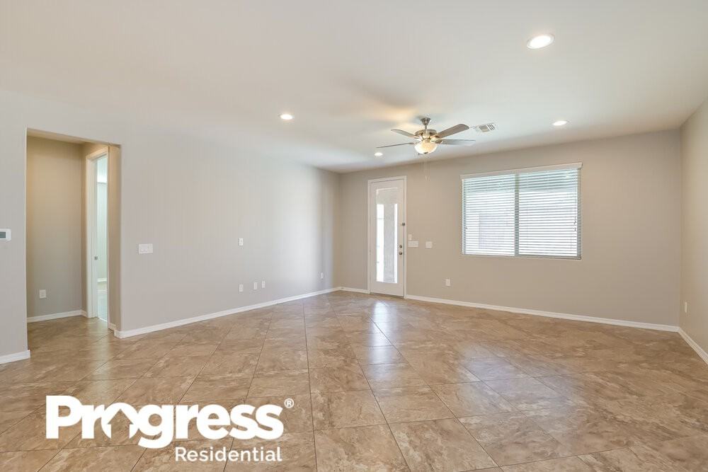 13880 S Camino Chepa - Photo 3 of 21