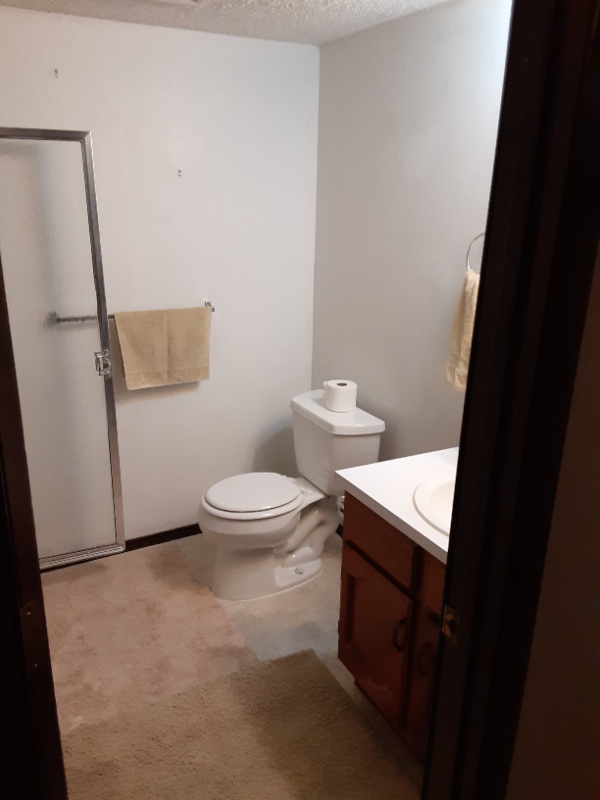 1615 N Arrowhead Dr - Photo 5 of 10