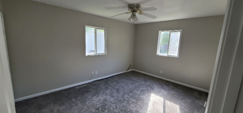 827 Buckingham Ct - Photo 2 of 19