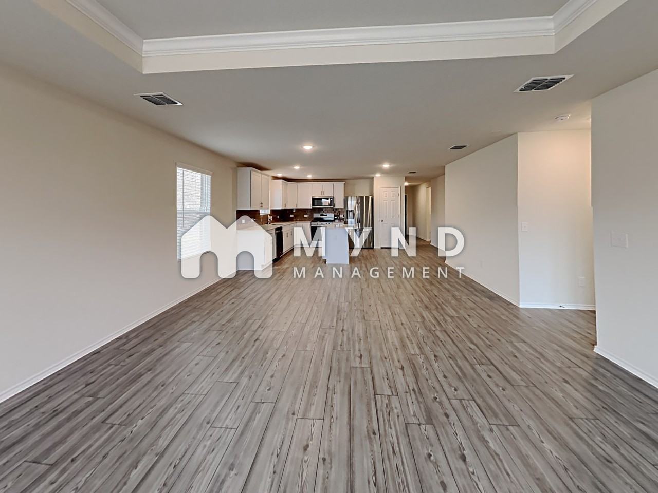 16009 Rein Ave - Photo 2 of 21