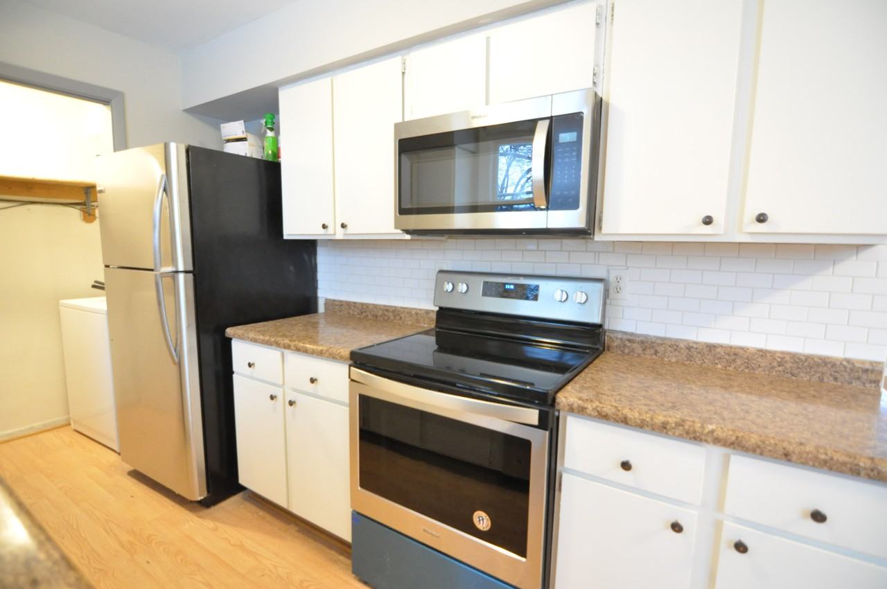 3300 High Rd - Photo 2 of 14