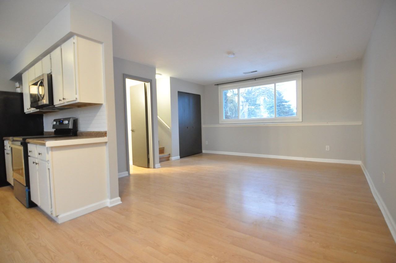 3300 High Rd - Photo 3 of 14