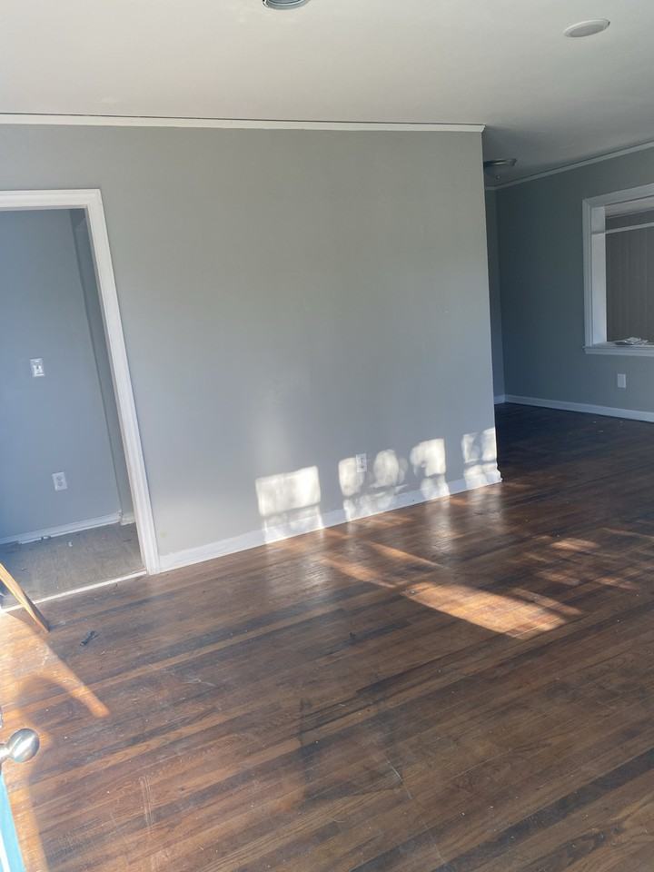 1946 Olive Rd - Photo 2 of 13