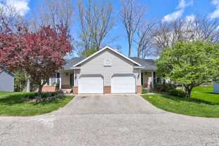 2215 Leonard St Ne #2215 - Photo 1 of 1