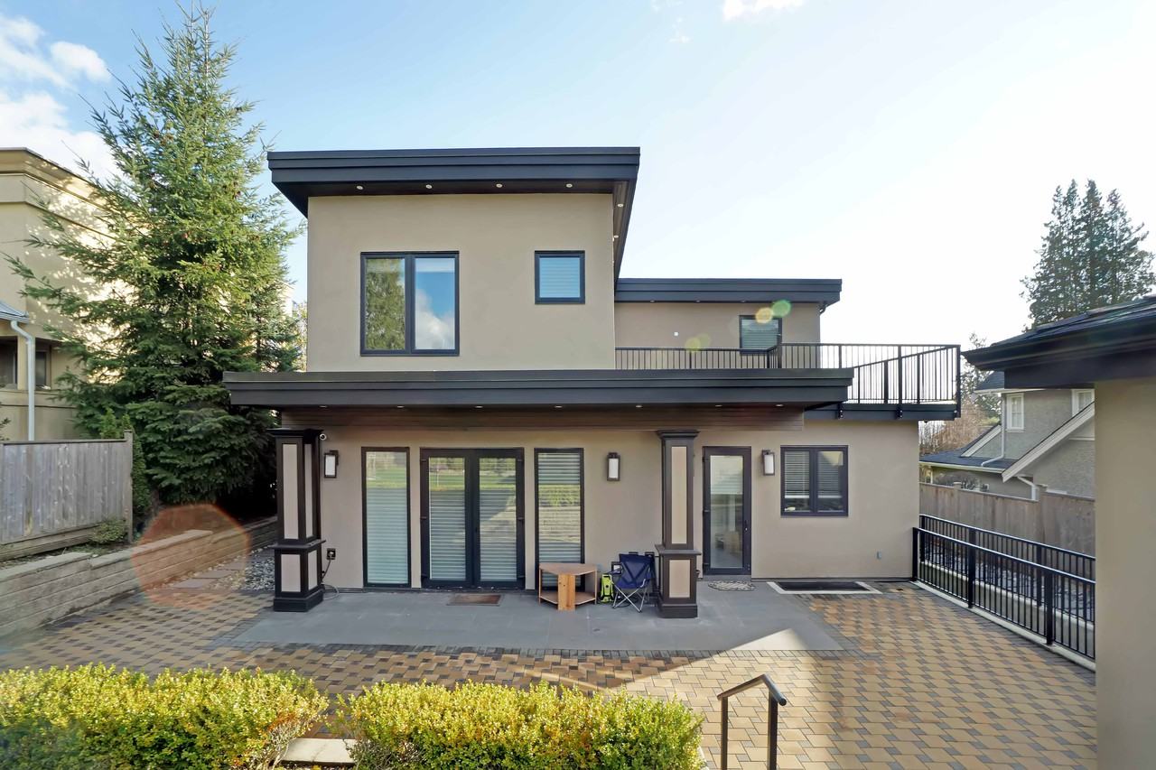 1119 Inglewood Avenue - Photo 2 of 15