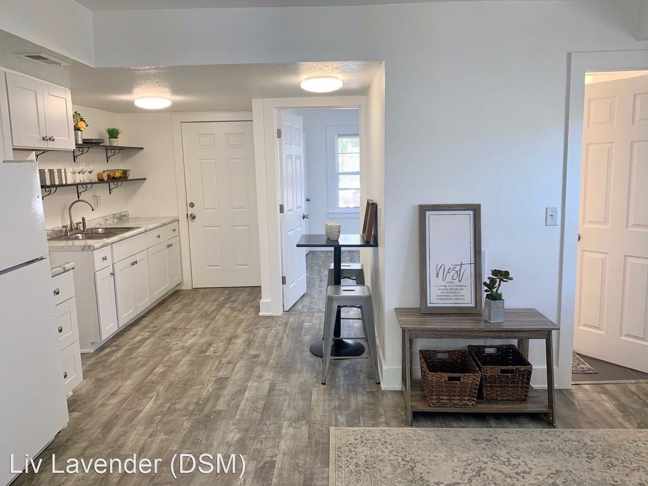 2010 6th ave - Photo 3 of 45