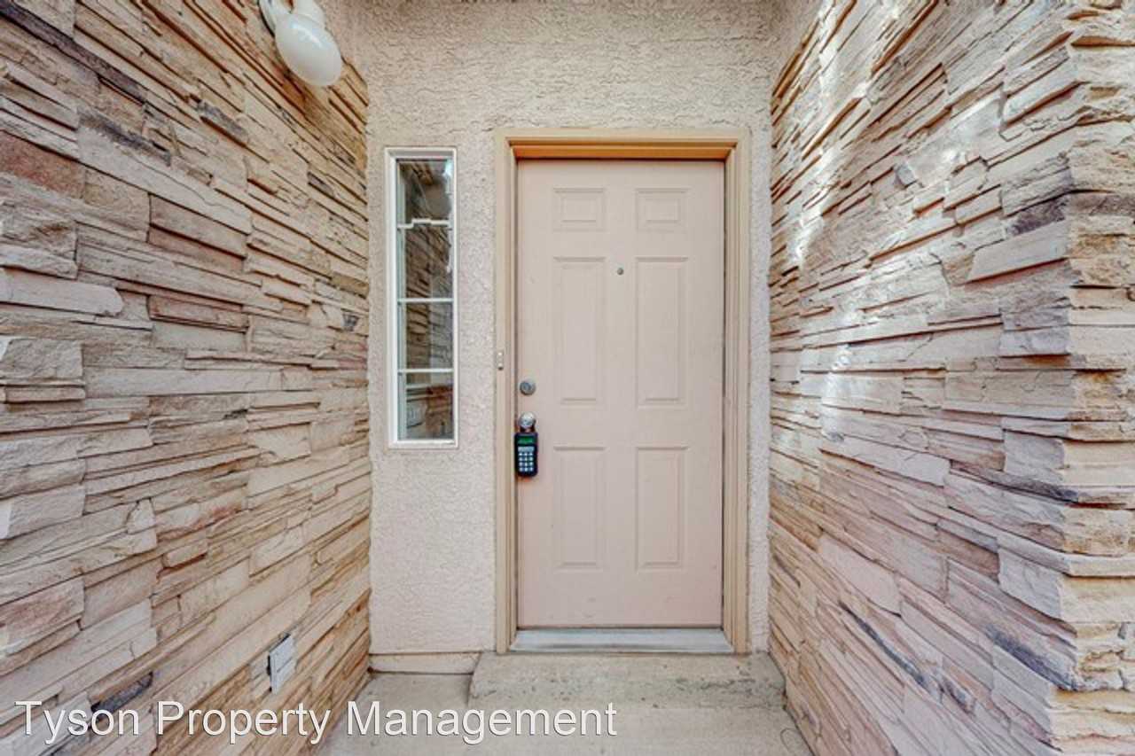 10932 Hanalei Ave Ne - Photo 2 of 17