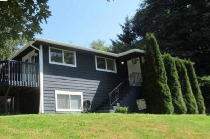 12840 Renton Ave S - Photo 2 of 18