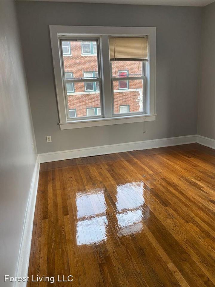 249 Orange Place - Photo 3 of 6