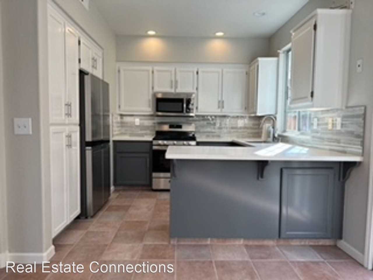 656 Villa Centre Way - Photo 2 of 13