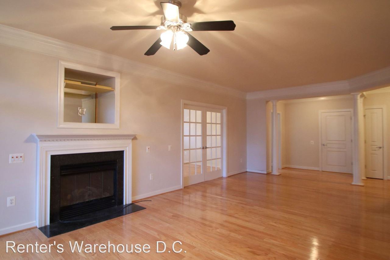 7871 Rolling Woods Ct #204 - Photo 3 of 29