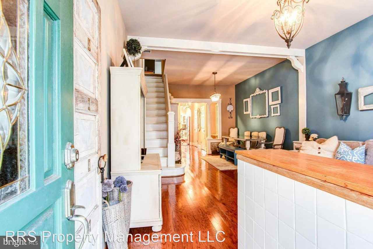 1249 Hull St - Photo 2 of 18