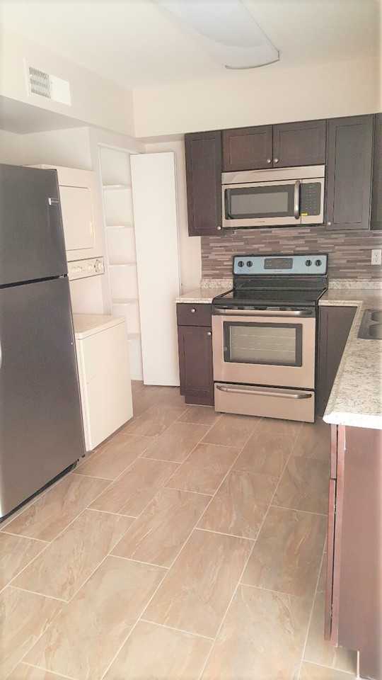 1141 E Vaughn St #B - Photo 6 of 17