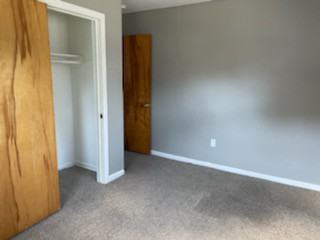 28110 Marshall St - Photo 3 of 6