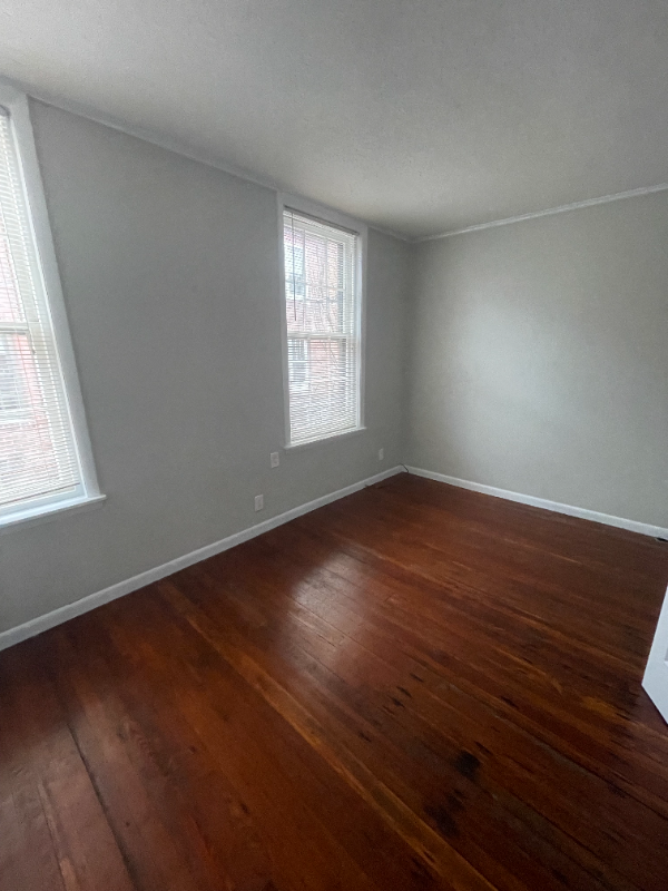 1736 Rodman St - Photo 6 of 14