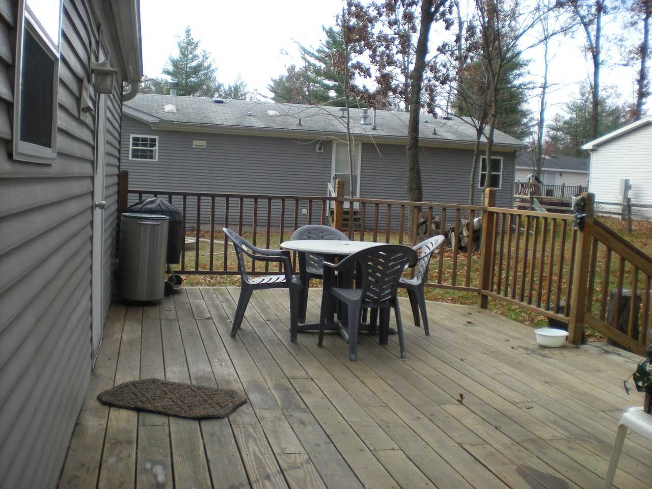 139 Arbor Dr - Photo 3 of 21