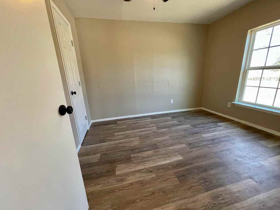 502 411 North Carroll Boulevard502 Pearl Street - 3 #3 - Photo 3 of 11