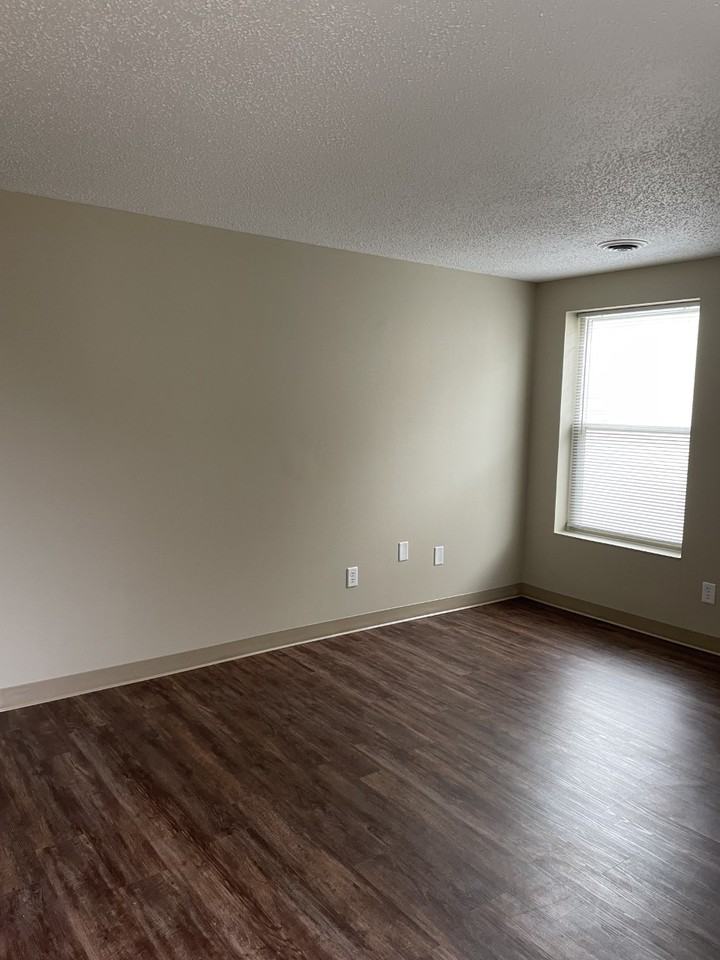 5901 #5901B - Photo 2 of 6