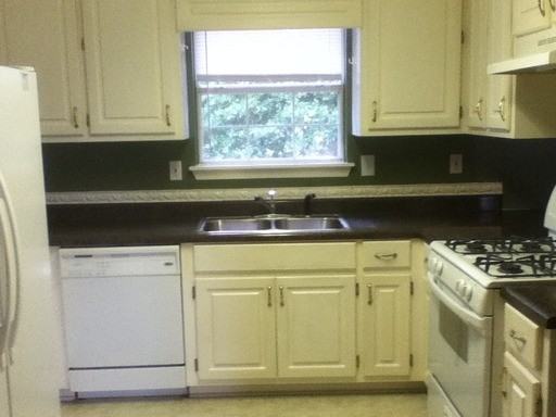 38 Bay Cove Dr - Photo 3 of 13