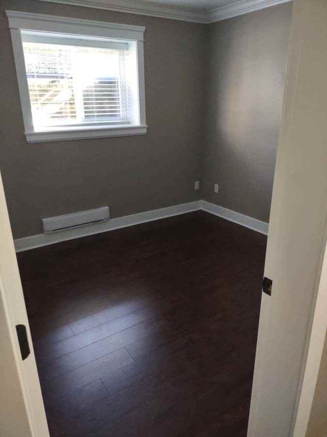 12798 20 Avenue - Photo 3 of 8