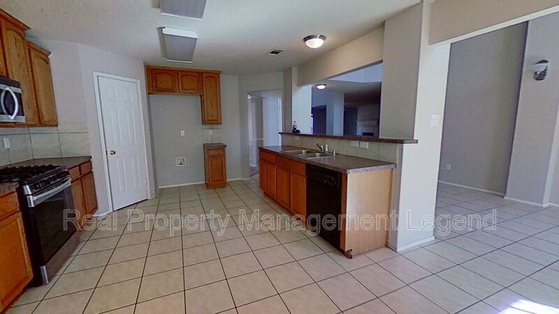 478 Clearbranch Dr - Photo 3 of 36