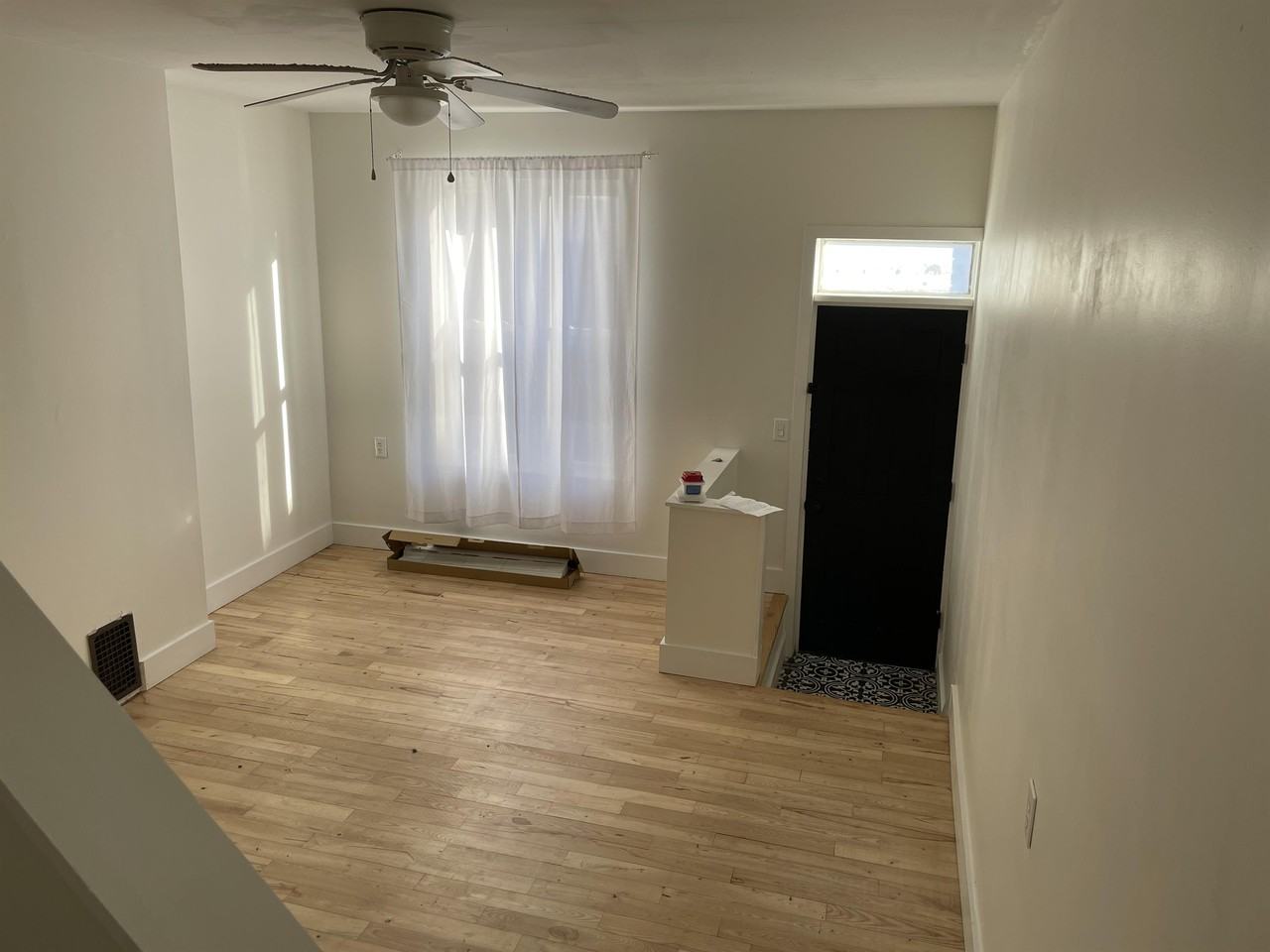 511 Morse St #1 - Photo 4 of 13