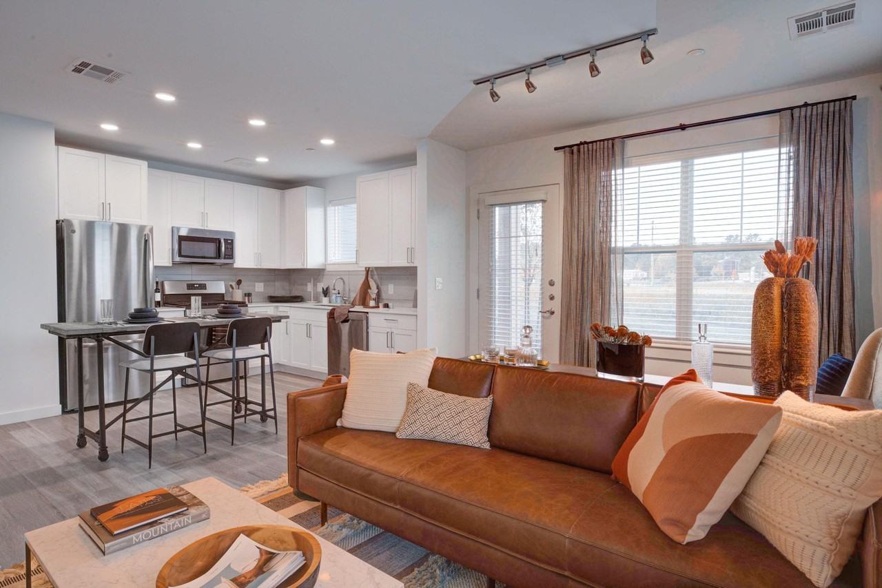 The Rockwell - Photo 4 of 26