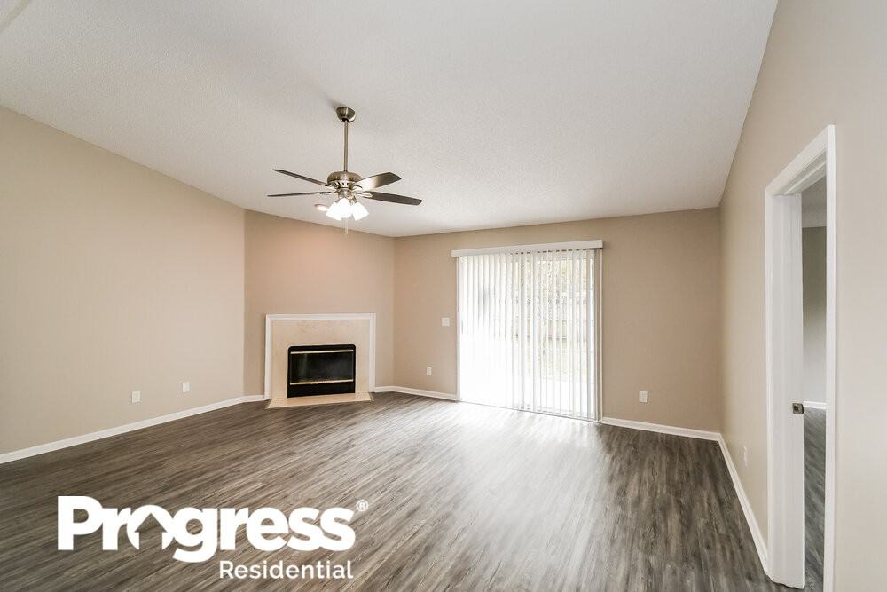 7554 Fawn Lake Dr S - Photo 3 of 16